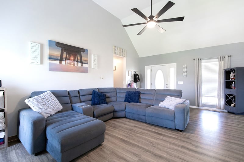 217 Riggs Ave, Portland, TN 37148