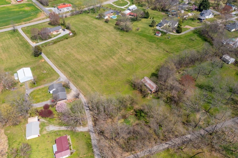 Highway 41 , Cedar Hill, TN 37032