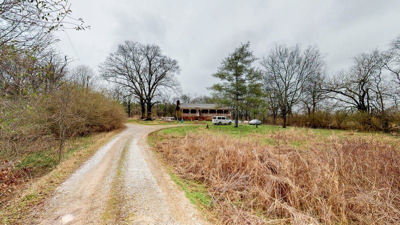 1009 Old Kedron Rd, Spring Hill, TN 37174