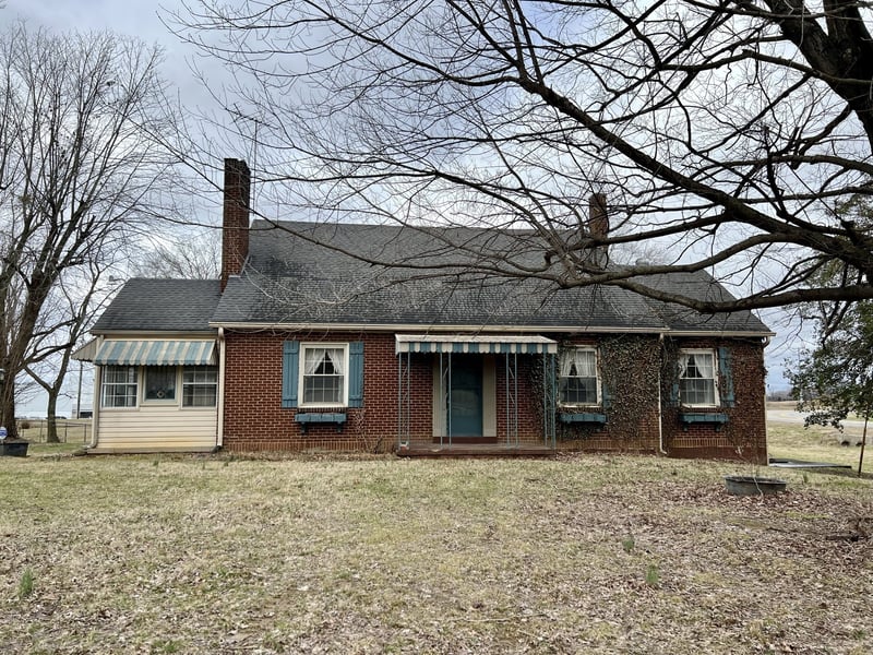 4360 Highway 431 , Springfield, TN 37172