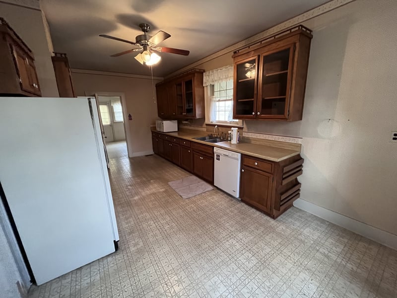 4360 Highway 431 , Springfield, TN 37172