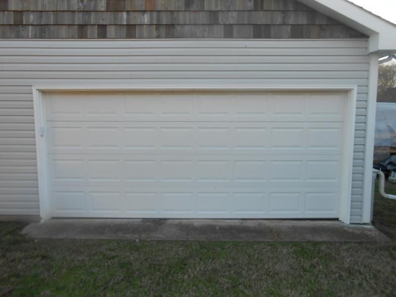 2081 Neelys Bend Rd, Madison, TN 37115