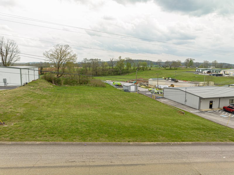 Park Plus Dr, Columbia, TN 38401