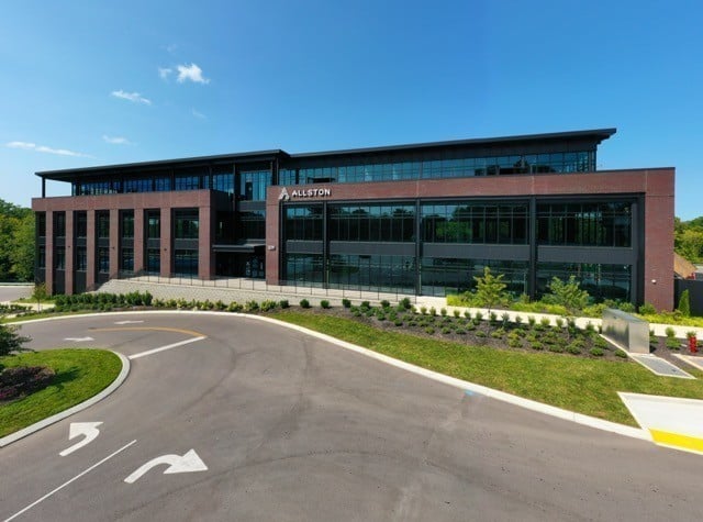 329 S Royal Oaks Blvd, Franklin, TN 37064