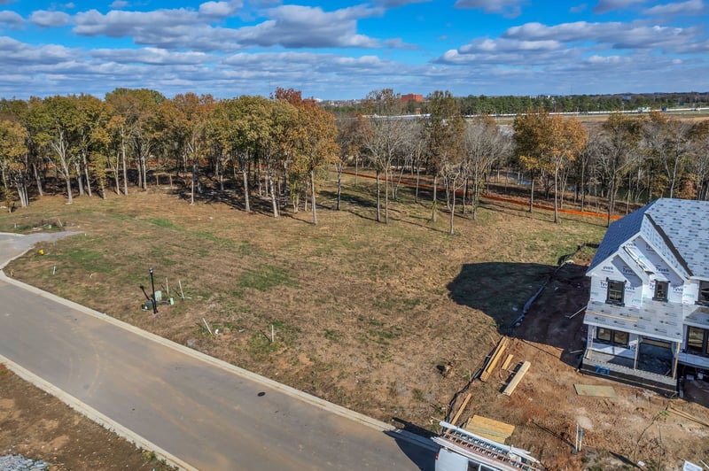 1111 Thomas Johns Ct, Murfreesboro, TN 37128