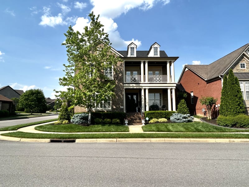 1652 Kelvington Blvd, Gallatin, TN 37066