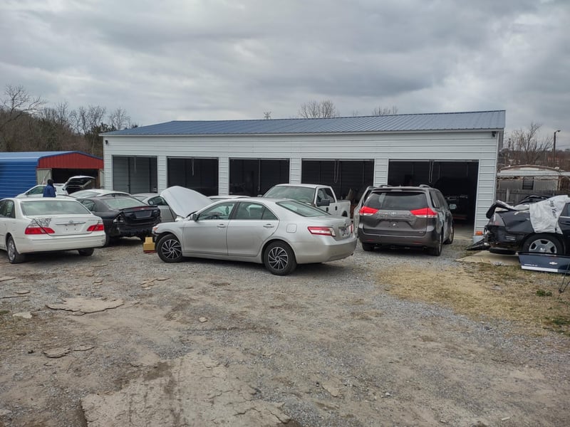 1292 S Dickerson Rd, Goodlettsville, TN 37072