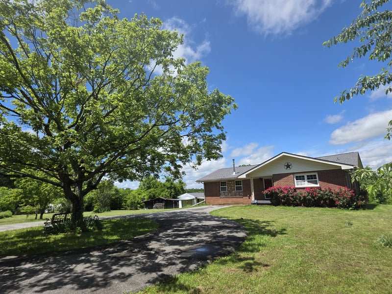 7690 Barnhill Rd, Primm Springs, TN 38476