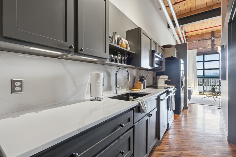 1350 Rosa L Parks Blvd #403, Nashville, TN 37208