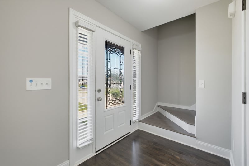 121 Pledge Ct, La Vergne, TN 37086
