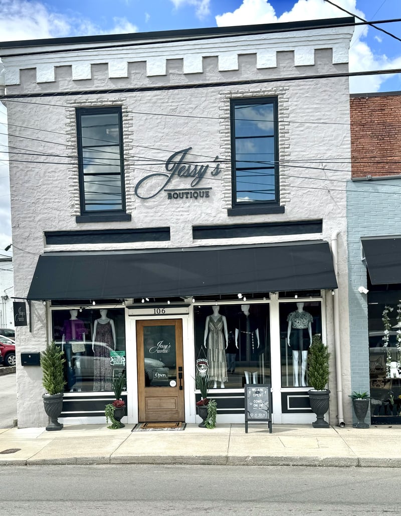 106 S College St, Lebanon, TN 37087