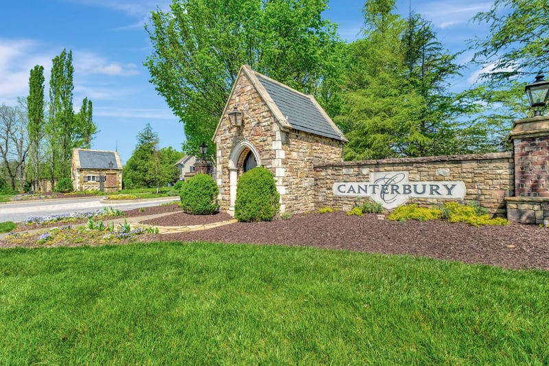 1440 Channing Dr, Thompsons Station, TN 37179