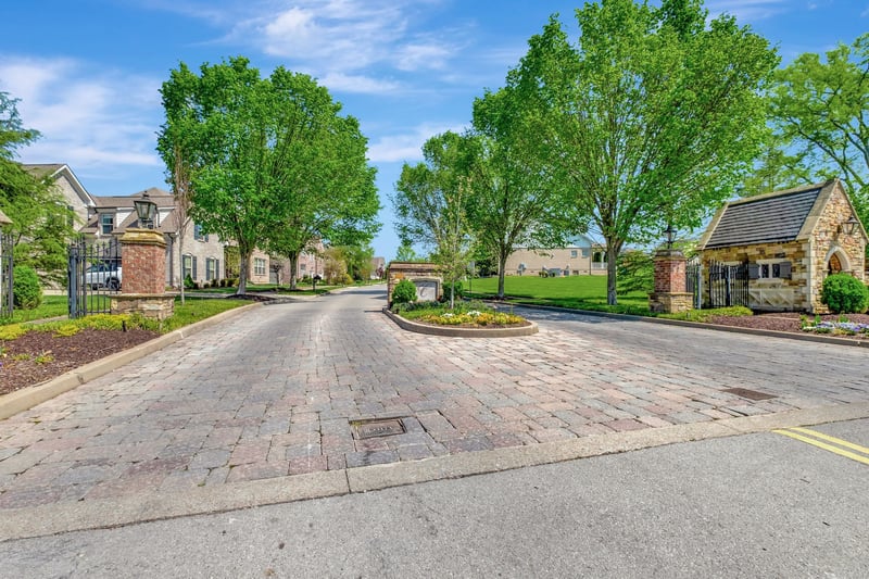 1440 Channing Dr, Thompsons Station, TN 37179