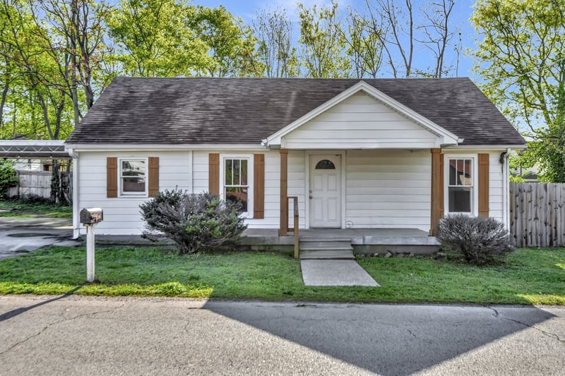 2404 Burbank Ave, Nashville, TN 37210