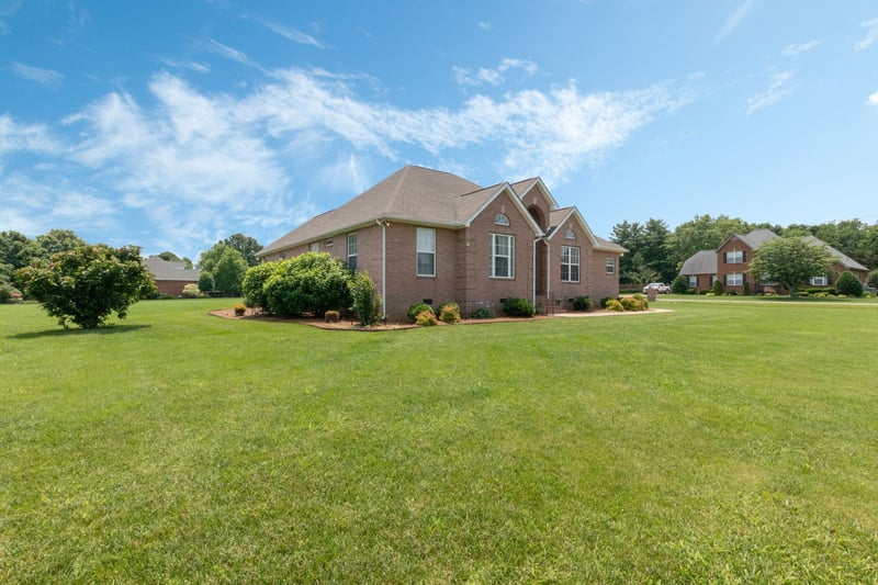 123 River Downs Blvd, Murfreesboro, TN 37128
