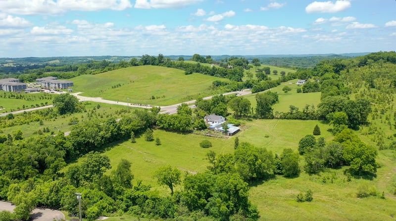 1668 Nashville Hwy, Columbia, TN 38401