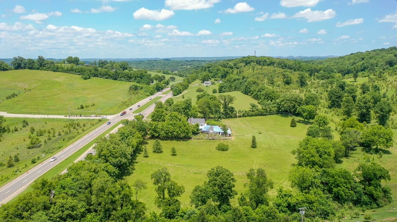 1668 Nashville Hwy, Columbia, TN 38401