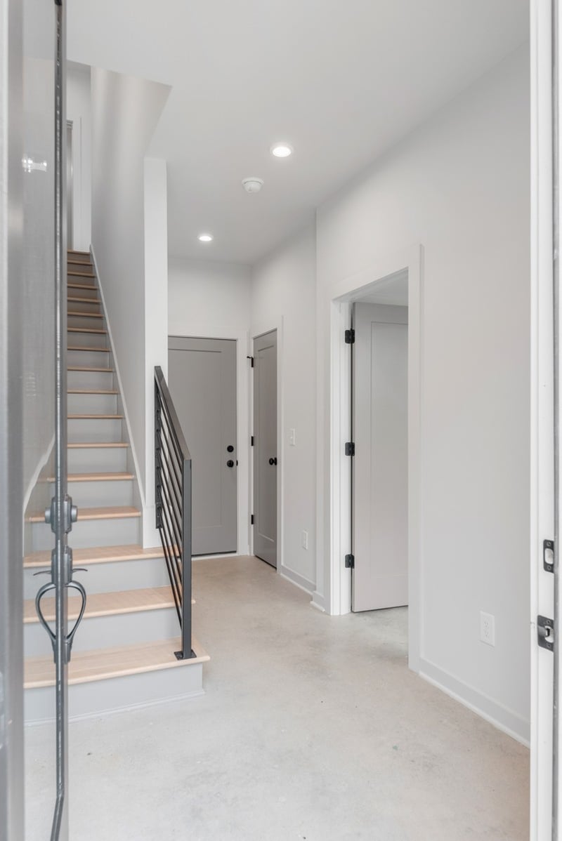 228 Arrowhead Dr, Nashville, TN 37216