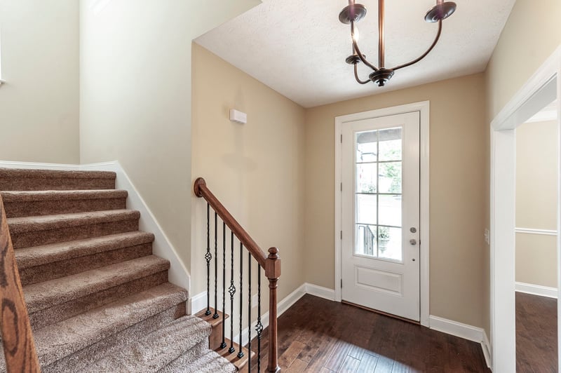 1084 N Mcmahan Dr, Gallatin, TN 37066