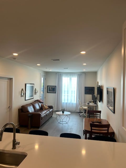 1041 E Trinity Ln #315, Nashville, TN 37216