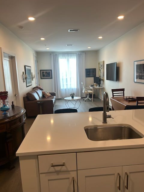 1041 E Trinity Ln #315, Nashville, TN 37216