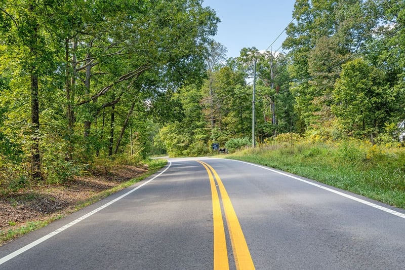 1 Pinewood Dr, Franklin, TN 37064