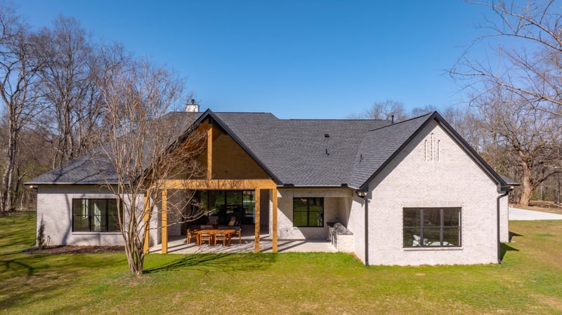 542 Cumberland Hills Dr, Hendersonville, TN 37075