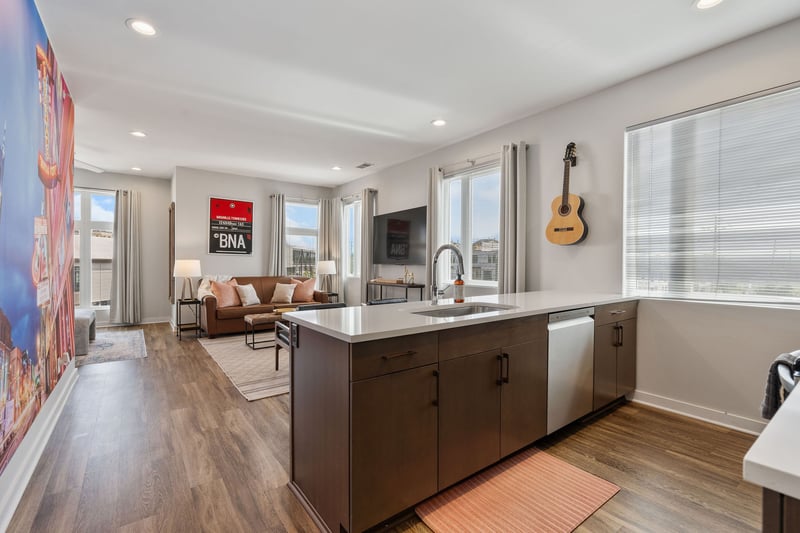 1505 54th Ave #302, Nashville, TN 37209