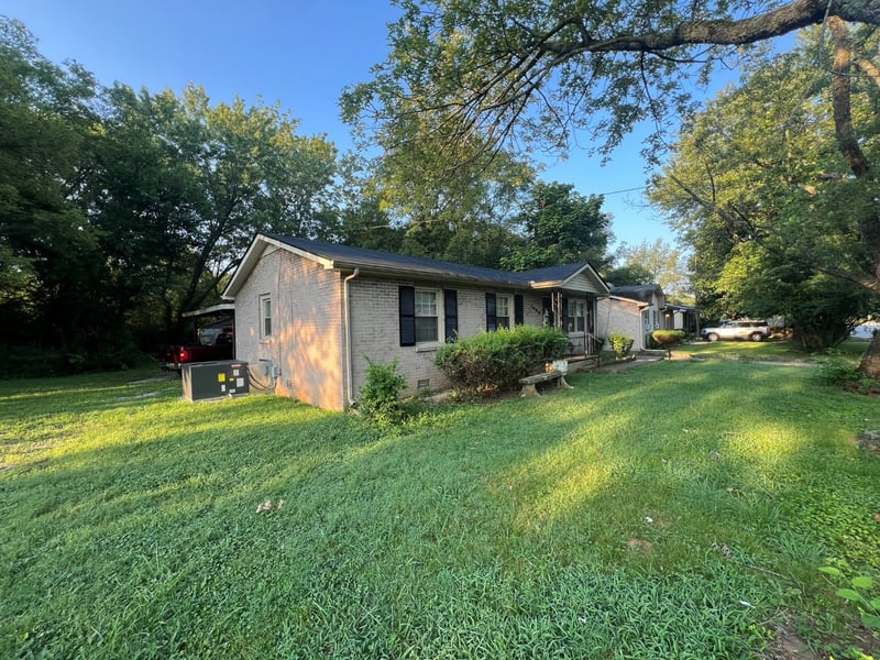 1330 Eagle St, Murfreesboro, TN 37130