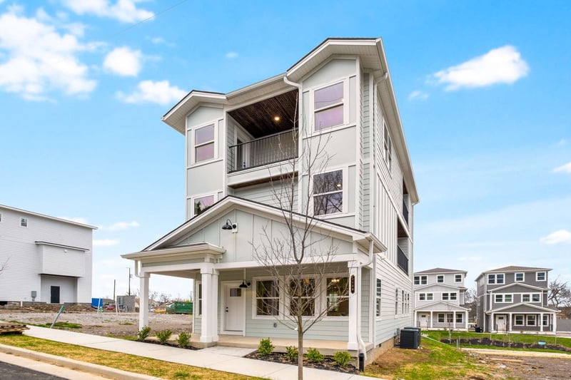 1129 Lawrence Ave, Madison, TN 37115