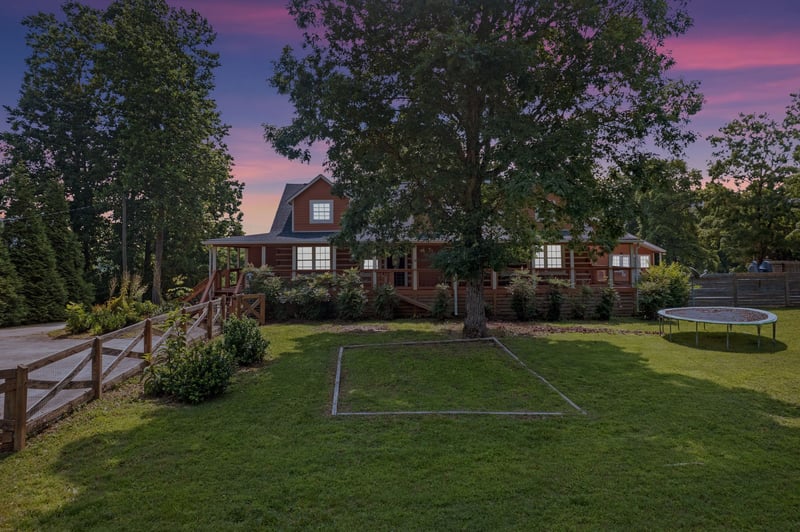 5533 Old Sams Creek Rd, Pegram, TN 37143