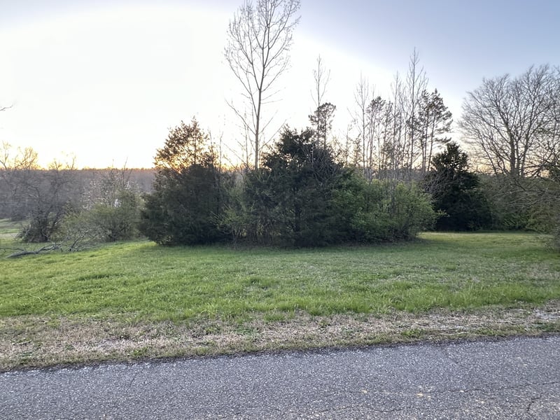 2060 Griffintown Rd, White Bluff, TN 37187
