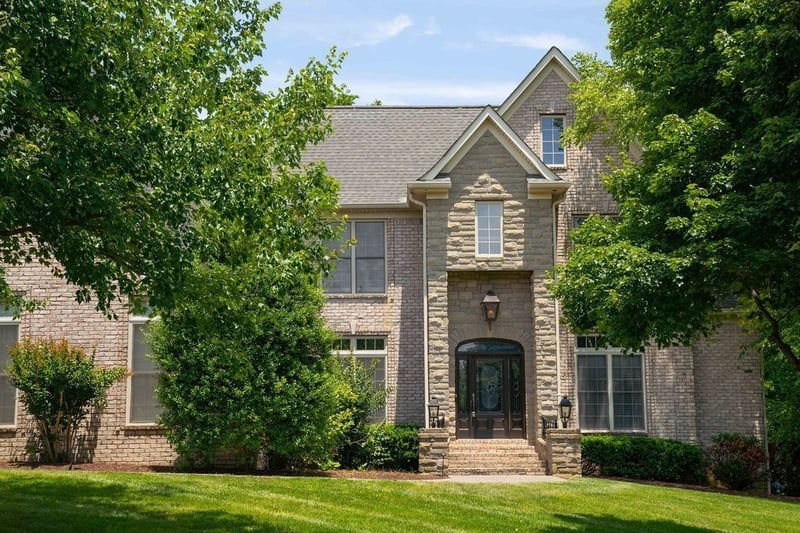 100 Gaston St, Hendersonville, TN 37075