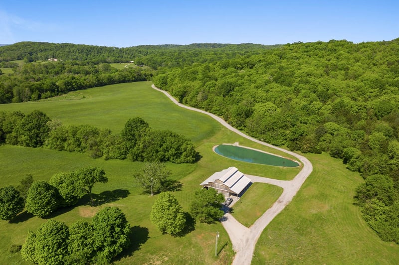 7631 Nolensville Rd, Nolensville, TN 37135