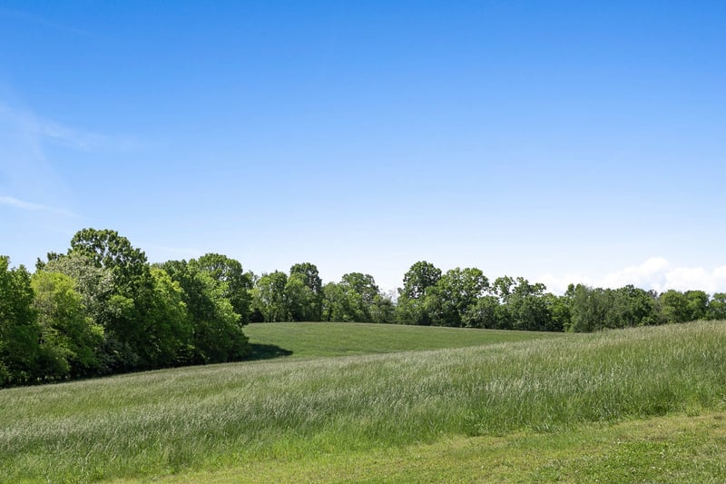 7631 Nolensville Rd, Nolensville, TN 37135