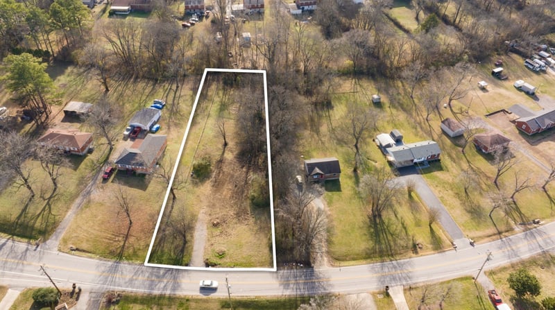 430 Ewing Dr, Nashville, TN 37207