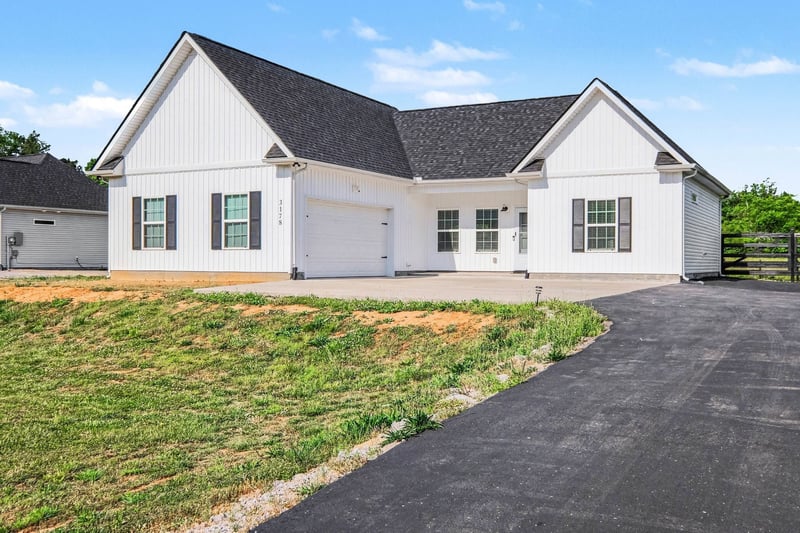 3178 Rucker Rd, Christiana, TN 37037
