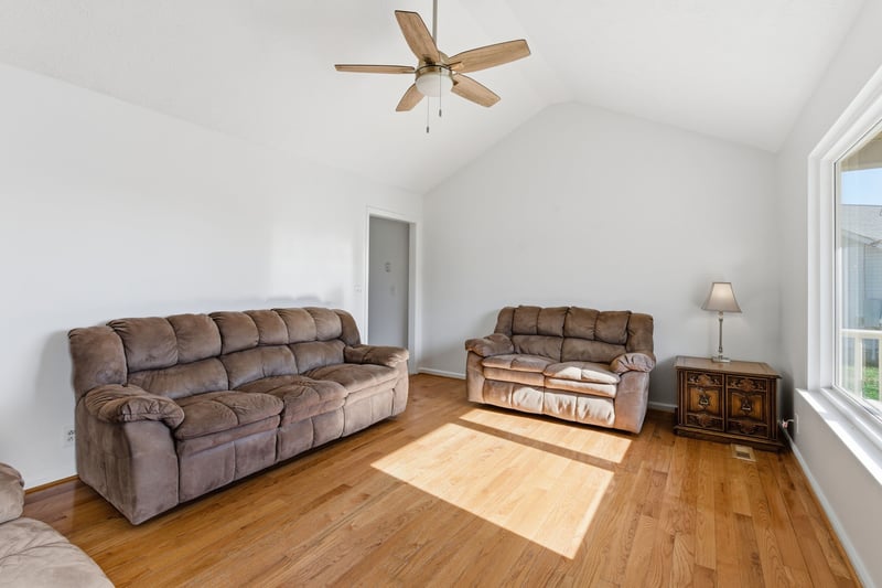 2103 Halligen Ct, Murfreesboro, TN 37127