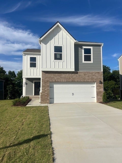 7206 Lang Ave, White House, TN 37188