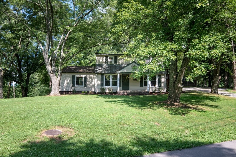 972 Weeping Willow Rd, Hendersonville, TN 37075