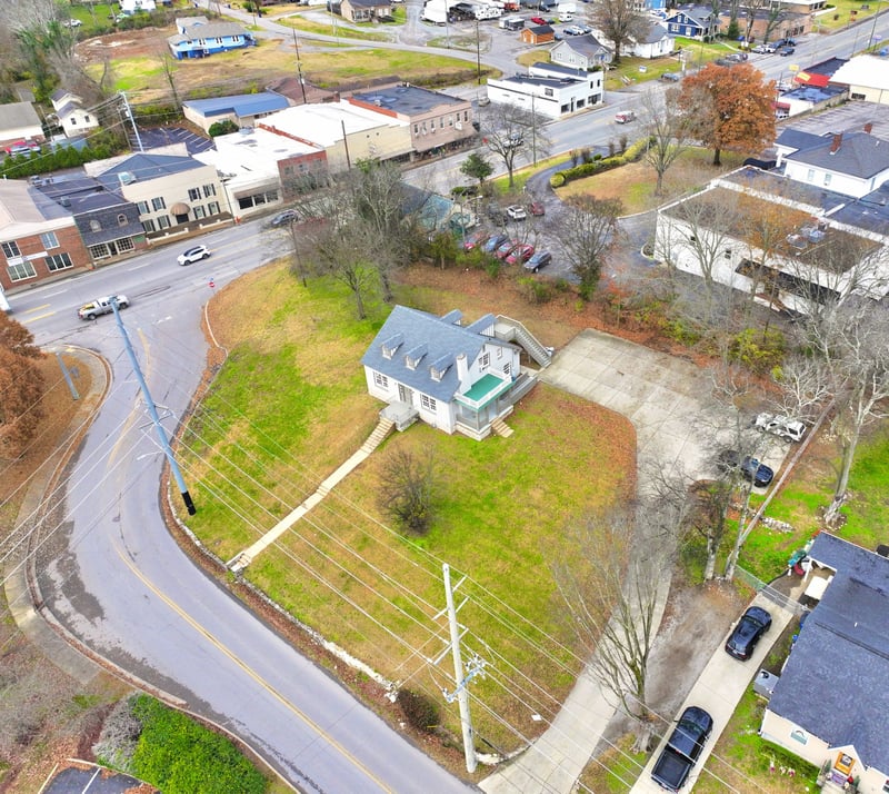 106 E Cedar St, Goodlettsville, TN 37072