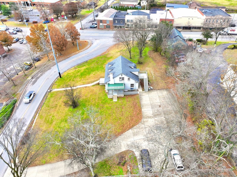 106 E Cedar St, Goodlettsville, TN 37072