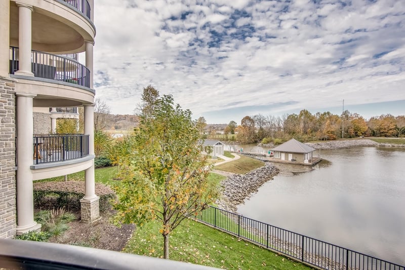 400 Warioto Way #206, Ashland City, TN 37015