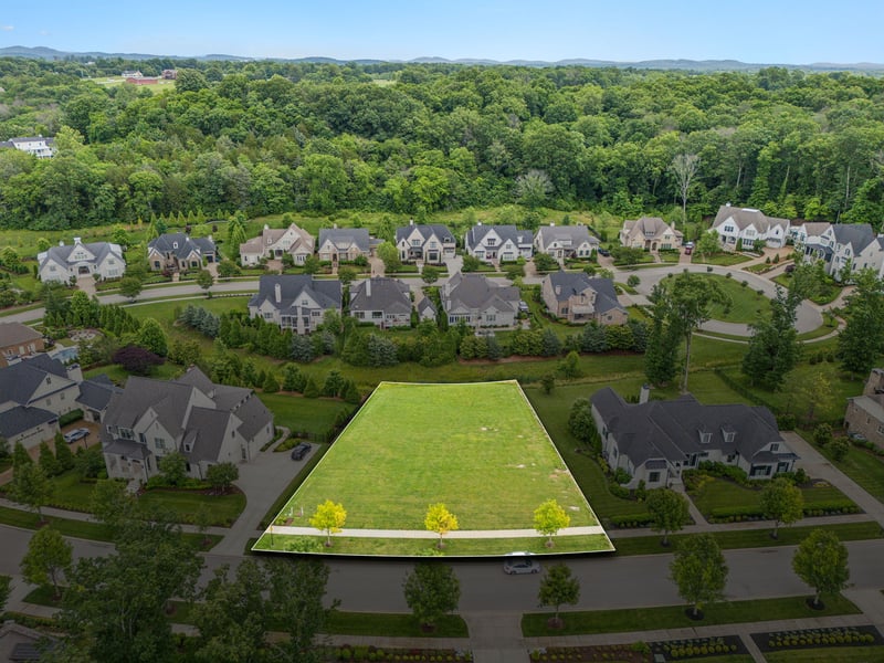 8460 Heirloom Blvd, College Grove, TN 37046