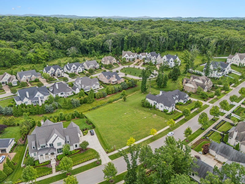 8460 Heirloom Blvd, College Grove, TN 37046