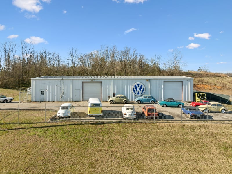 2501 Precast Dr, Columbia, TN 38401