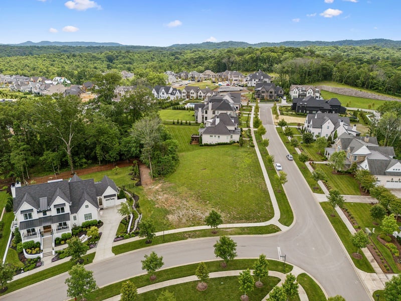 8601 Belladonna Dr, College Grove, TN 37046