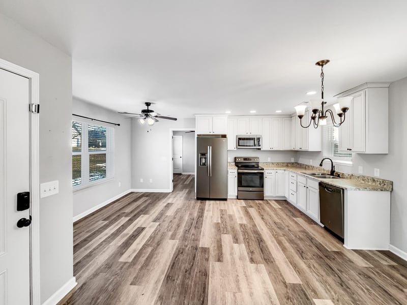 7689 S Swift Rd, Goodlettsville, TN 37072