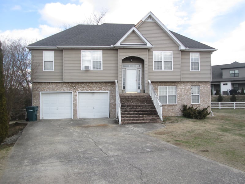 105 Kelsie Cir, Lebanon, TN 37087