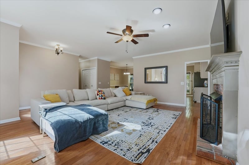 104 Kemper Ct, Springfield, TN 37172